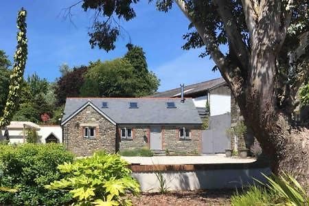 Gilliflower 1 Bedroom Cottage At Trethwale Barns Holiday Home Saint Keyne Esterno foto
