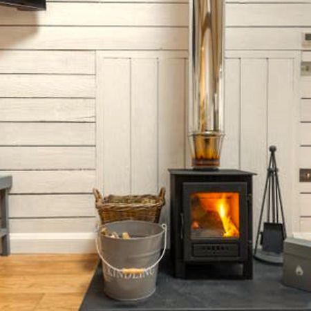 Gilliflower 1 Bedroom Cottage At Trethwale Barns Holiday Home Saint Keyne Esterno foto