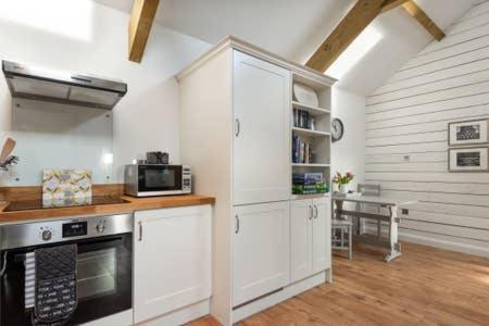 Gilliflower 1 Bedroom Cottage At Trethwale Barns Holiday Home Saint Keyne Esterno foto